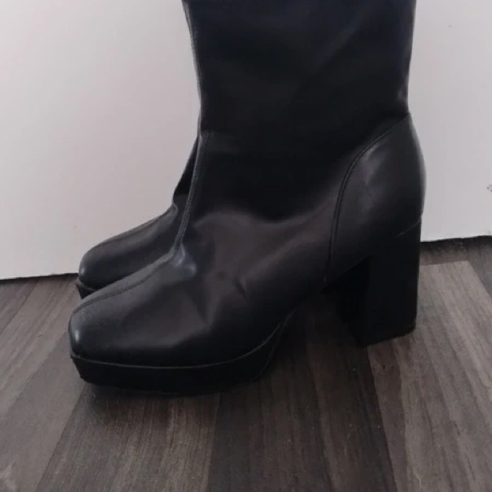 Haider Ackermann Sleek Black Heeled Boots